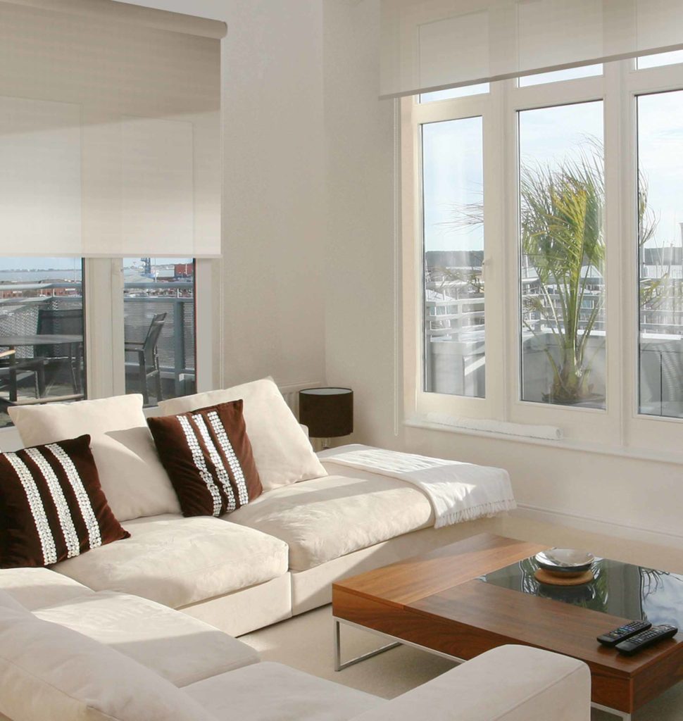 DIFERENCIAS ENTRE ESTORES ENROLLABLES Y CORTINAS