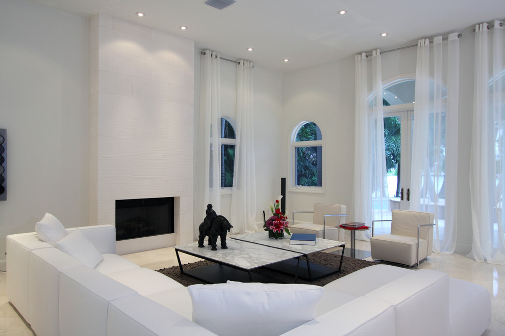 TIPOS DE CORTINAS MÁS COMUNES PARA SALAS DE ESTAR