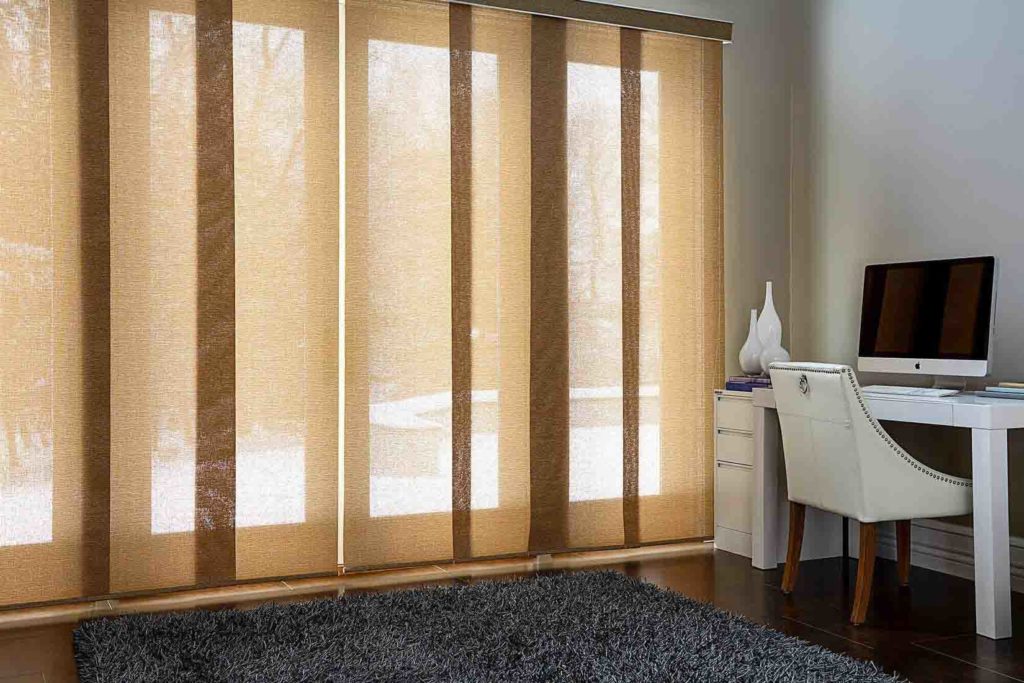 TIPO DE CORTINA IDEAL PARA PUERTAS DE TERRAZAS