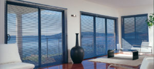 decorar con cortinas venecianas