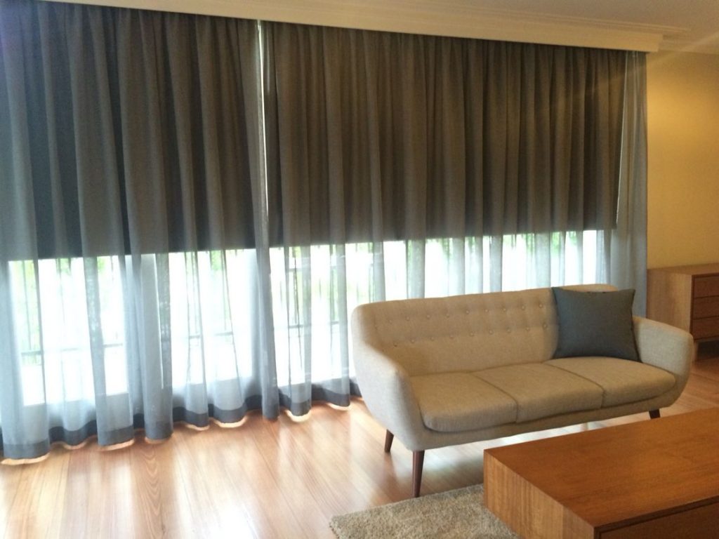 Los estores y las cortinas