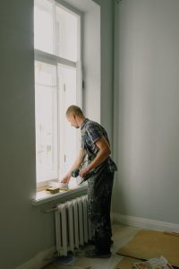medir ventana para instalar cortinas