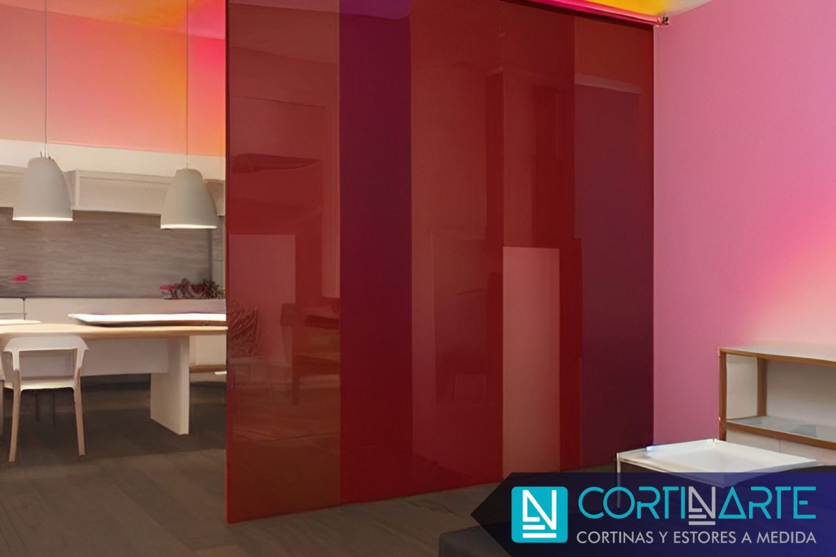 Paneles Japoneses para Interiorismo y Decoración dormitorio tejido rojo