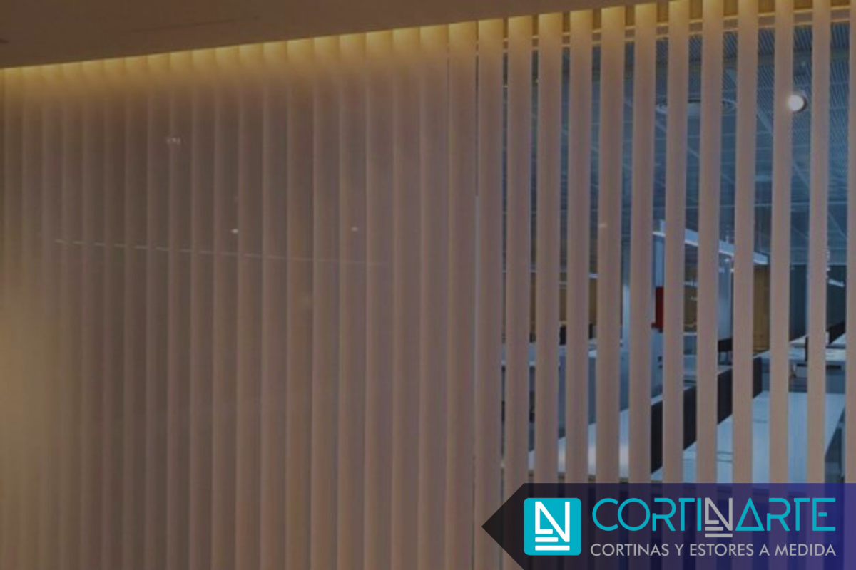 Cortinas de Lamas Verticales para Interiorismo oficinas