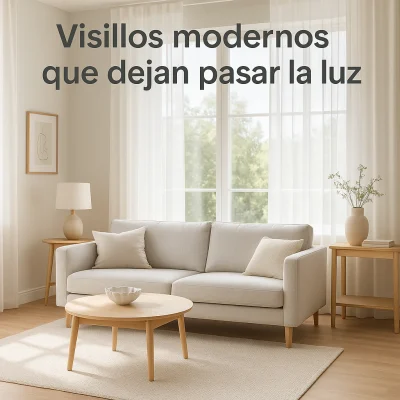 Salón moderno con visillos blancos que dejan pasar la luz natural.
